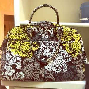 Vera Bradley travel bag